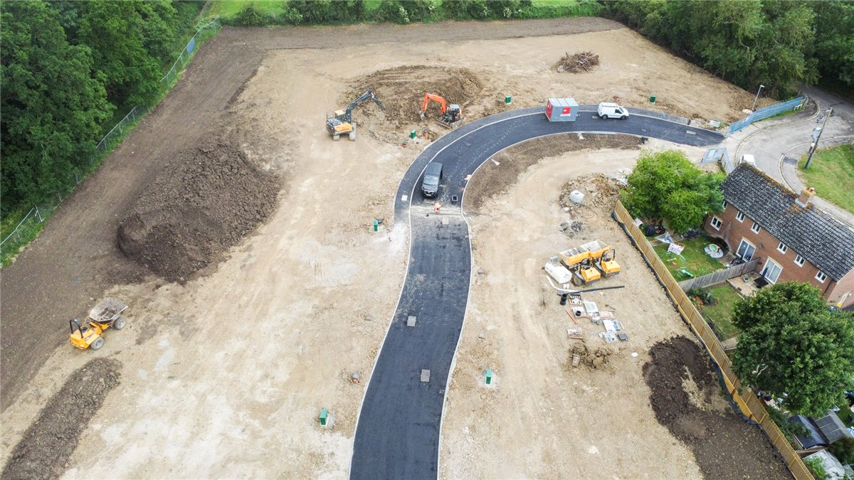  bedroom development plot, Honeysuckle Close, Caxton CB23 - Available