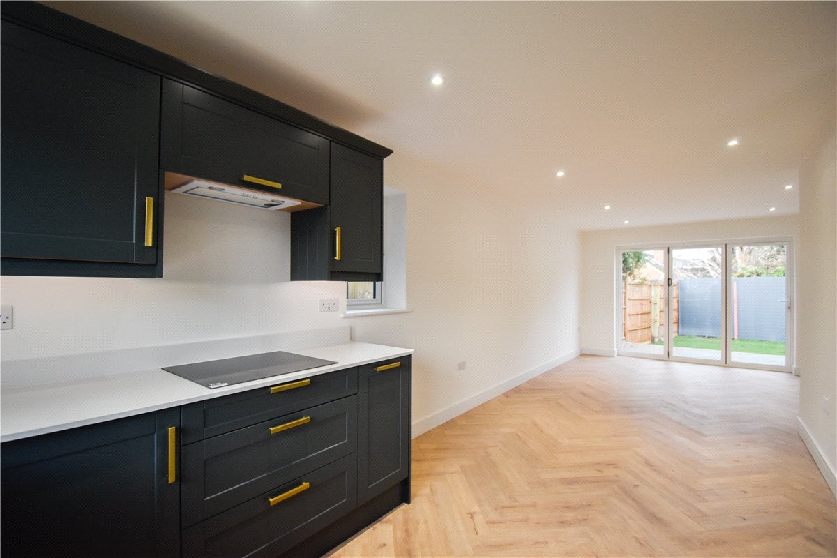 2 bedroom bungalow, Prentice Close, Longstanton CB24 - Available