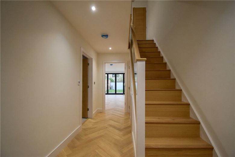 3 bedroom house, High Street, Chesterton CB4 - Available