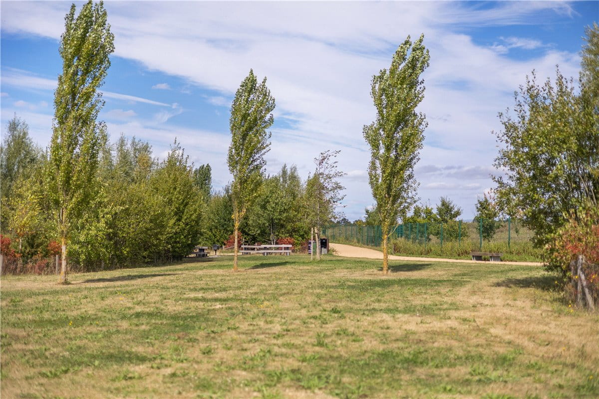 3 bedroom flat, Eddington Avenue, Eddington CB3 - Available