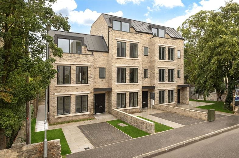 4 bedroom house, Fitzwilliam Road, Off Brooklands Avenue, Cambridge CB2 - Available