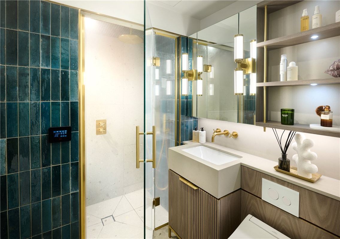 2 bedroom flat, Camden Goods Yard, Chalk Farm Road NW1 - Available