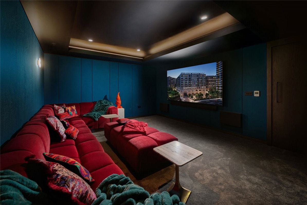 2 bedroom flat, Camden Goods Yard, Chalk Farm Road NW1 - Available