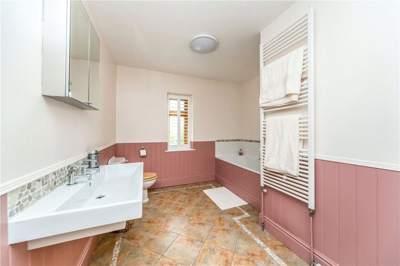 6 bedroom house, Norwood, Near Harrogate HG3 - Available