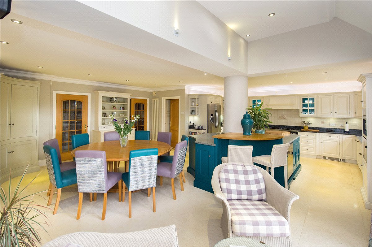 5 bedroom house, Fulwith Mill Lane, Harrogate HG2 - Available
