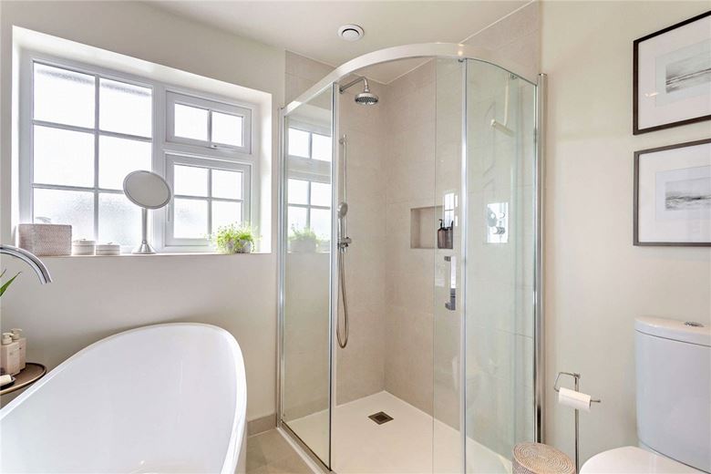 4 bedroom house, Chatsworth Drive, Wetherby LS22 - Sold STC