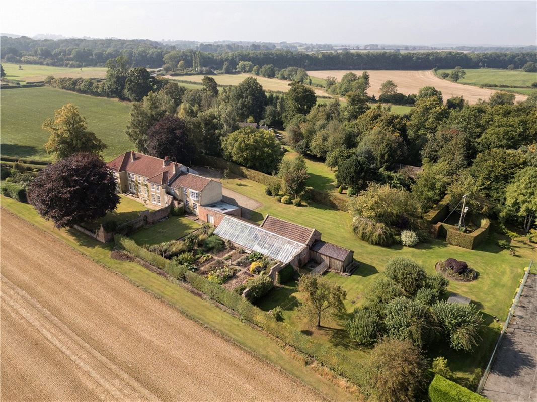 6 bedroom house, Near Bishop Monkton, North Yorkshire HG4 - Available