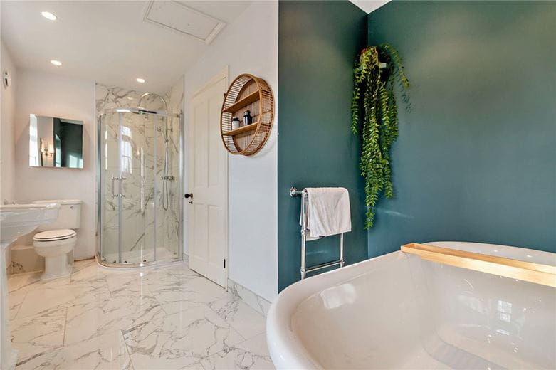 5 bedroom house, Flaxby, Near Knaresborough HG5 - Sold