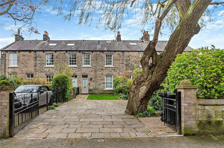 3 bedroom house, Belford Place, Harrogate HG1 - Sold