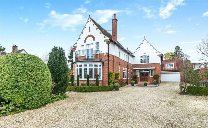 6 bedroom house, Fulwith Mill Lane, Harrogate HG2 - Available