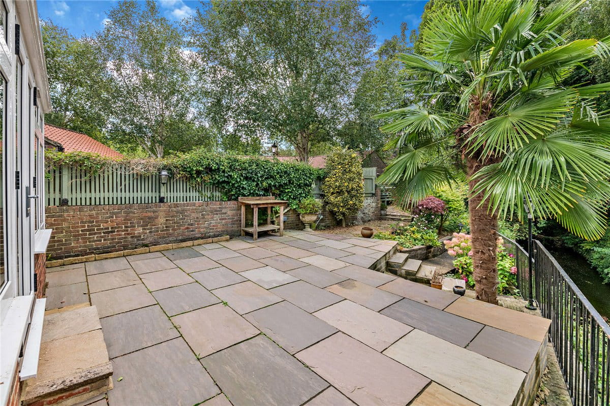 2 bedroom house, Castle Mills, Knaresborough HG5 - Sold