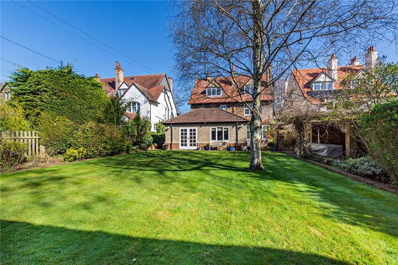 5 bedroom house, Langcliffe Avenue, Harrogate HG2 - Available