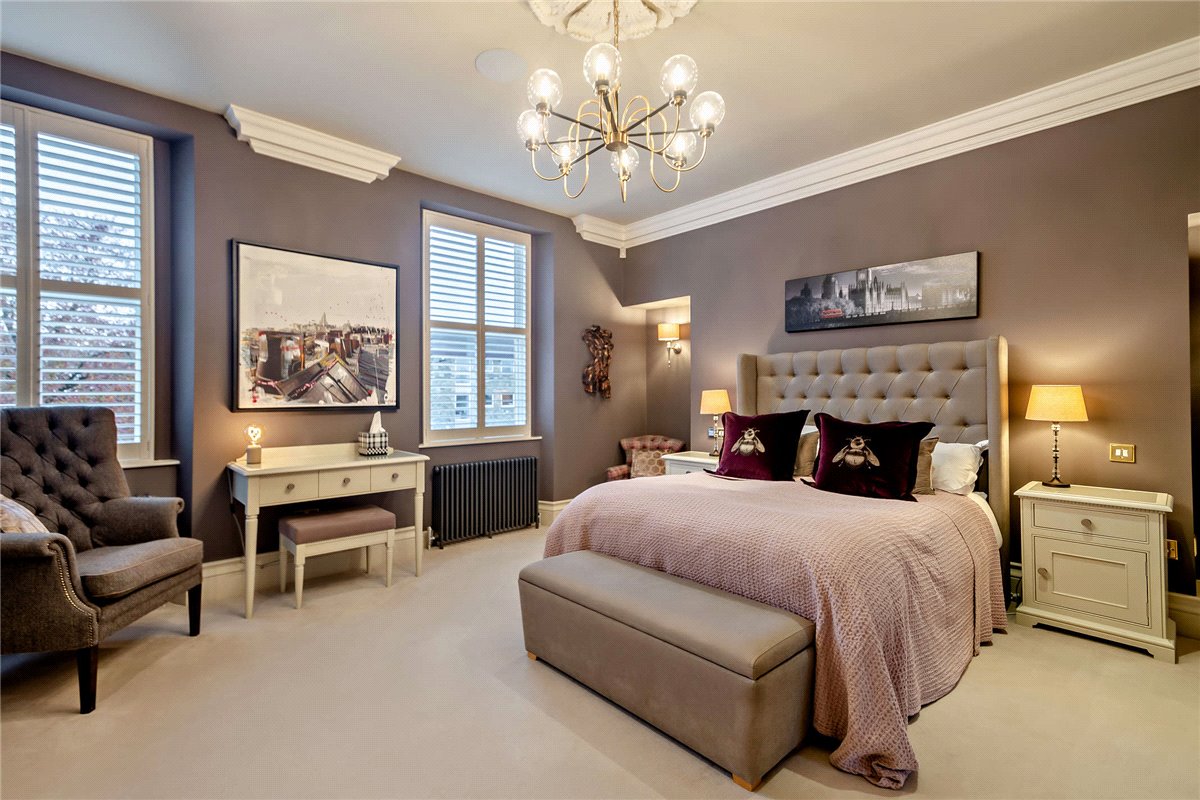 5 bedroom house, Queen Parade, Harrogate HG1 - Sold