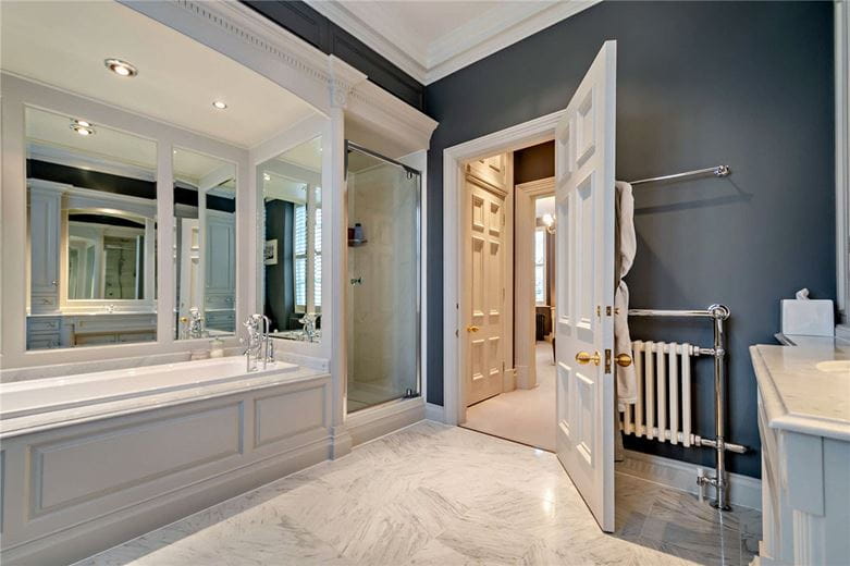 5 bedroom house, Queen Parade, Harrogate HG1 - Sold