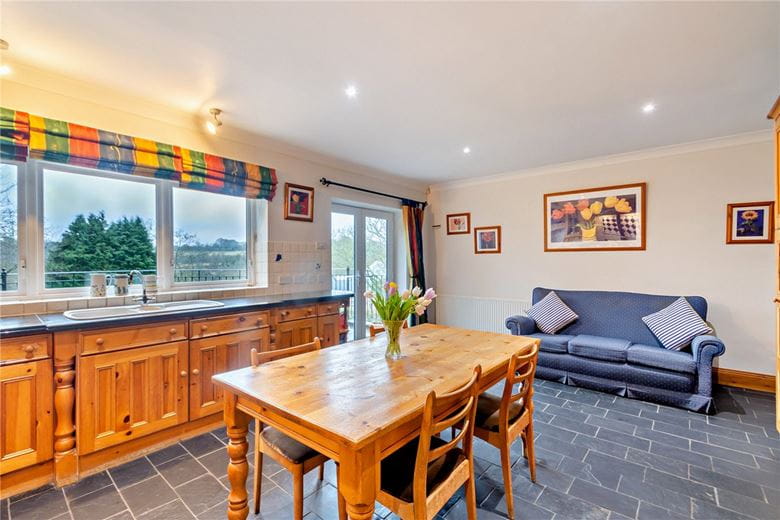 5 bedroom house, Nidd Bank, Knaresborough HG5 - Sold STC