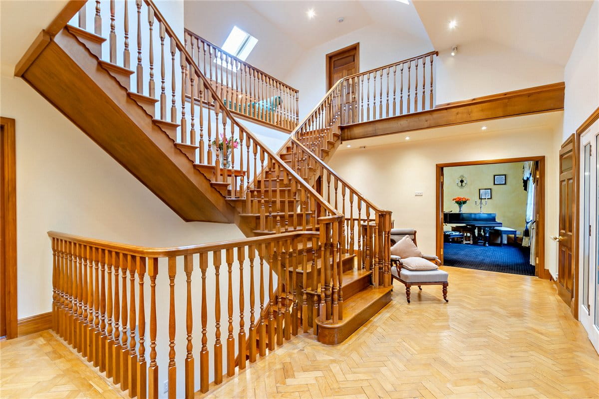 5 bedroom house, Nidd Bank, Knaresborough HG5 - Sold STC