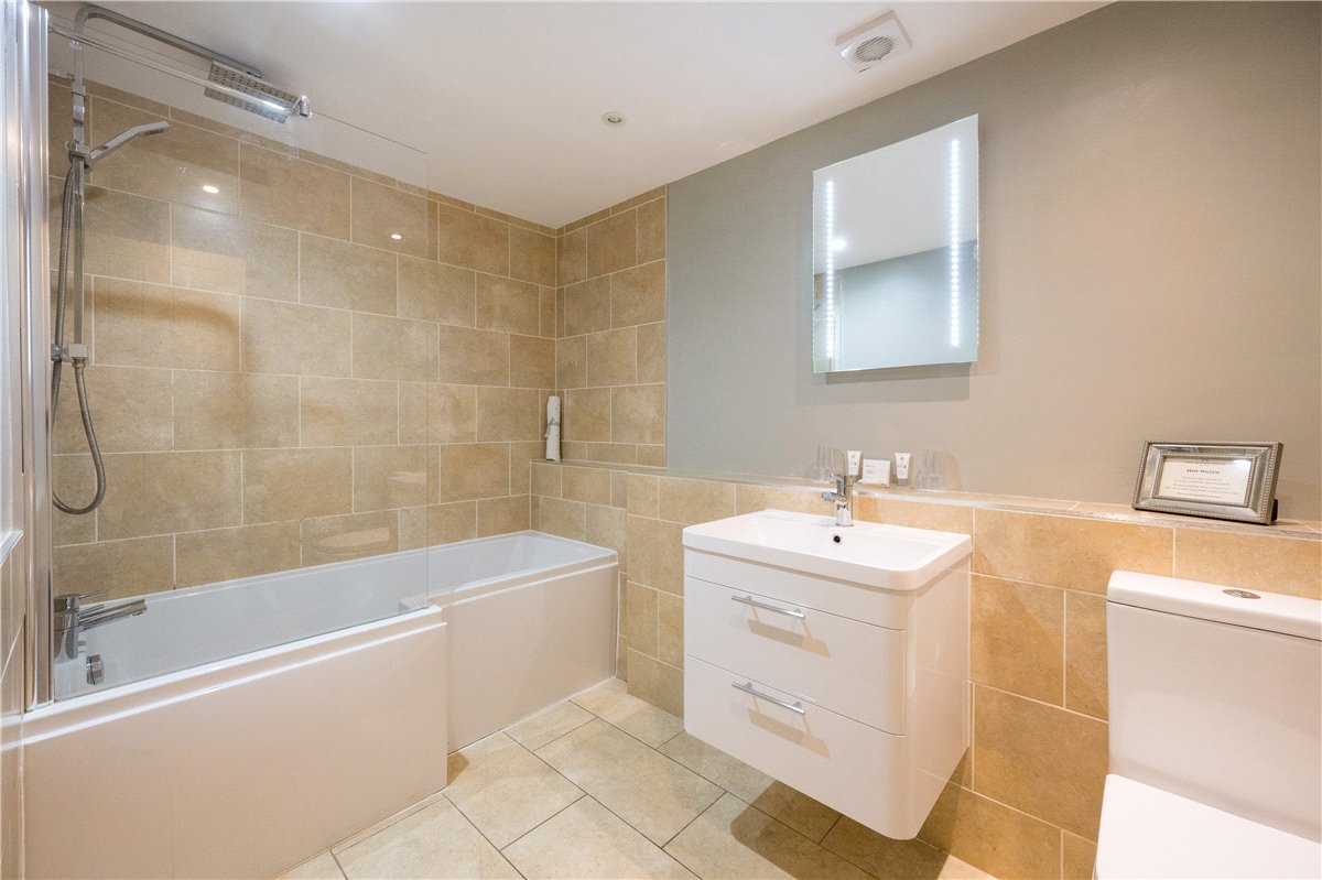 23 bedroom , The Boar's Head Hotel & Birchwood House Annexe, Ripley HG3 - Available