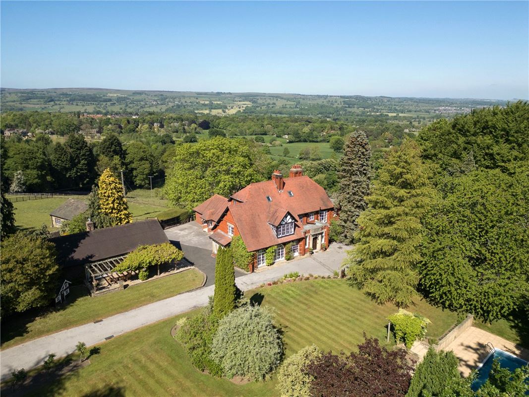 6 bedroom house, Burley Woodhead, Near Ilkley LS29 - Available