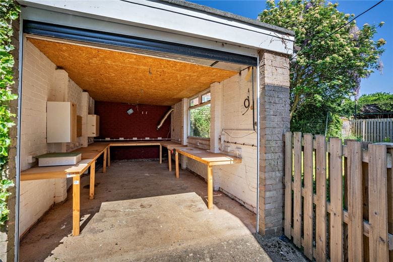 4 bedroom house, Birkdale Avenue, Knaresborough HG5 - Sold