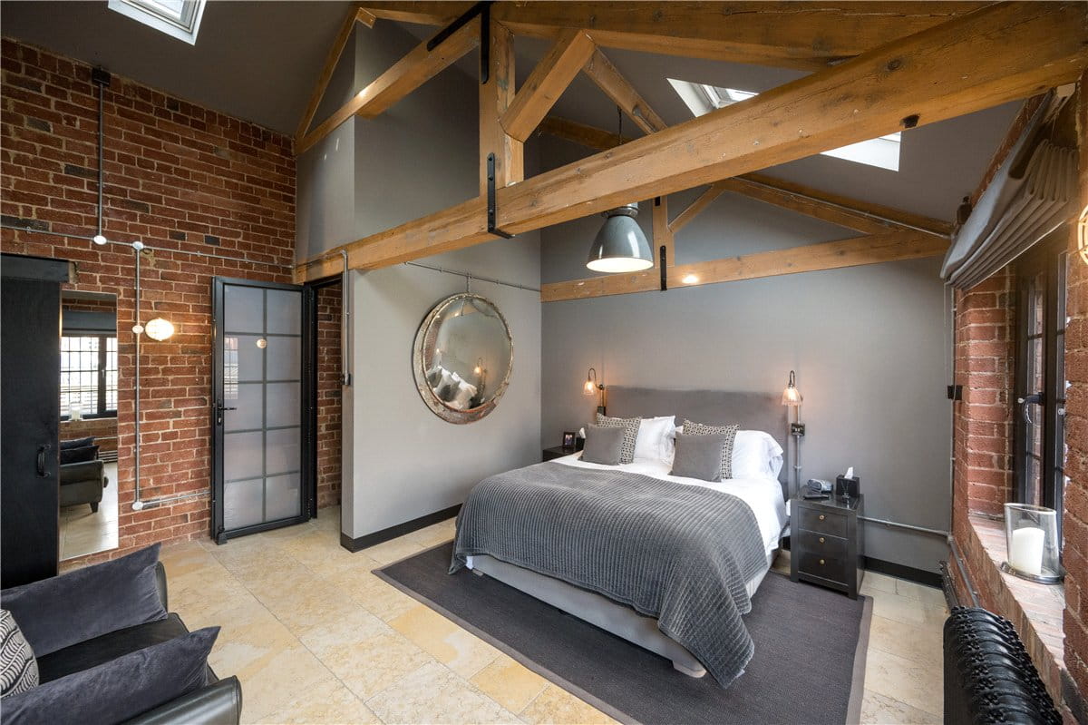  bedroom flat, West Park, Harrogate HG1 - Available