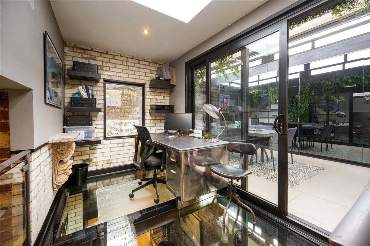  bedroom flat, West Park, Harrogate HG1 - Available