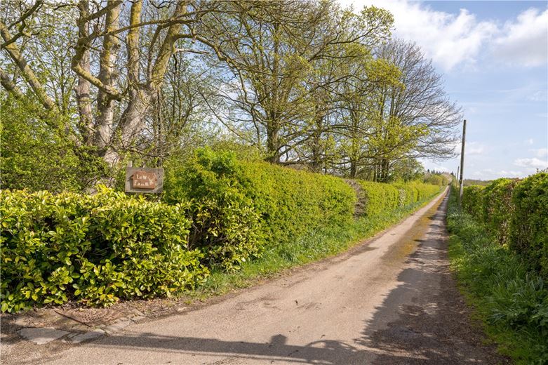 5 bedroom house, Barn 1, Low Farm Barns, Thorpe Underwood YO26 - Available