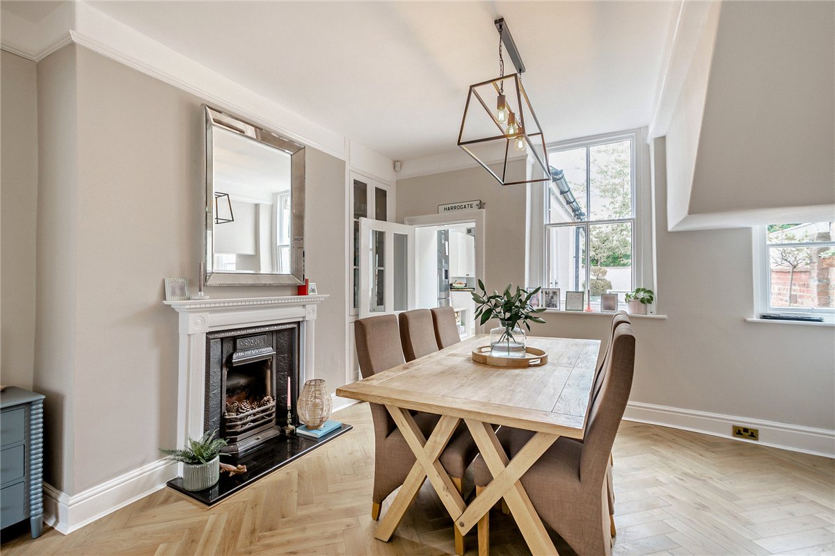 3 bedroom house, West End Avenue, Harrogate HG2 - Sold STC