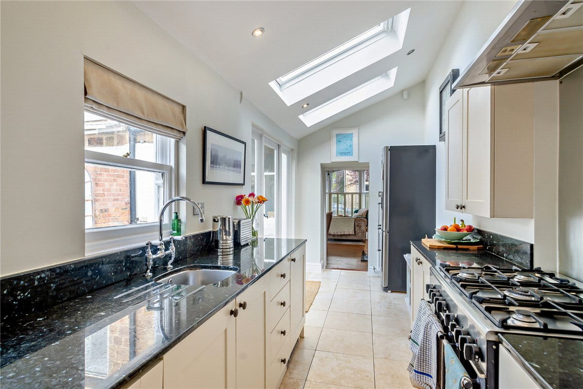 3 bedroom house, West End Avenue, Harrogate HG2 - Sold STC