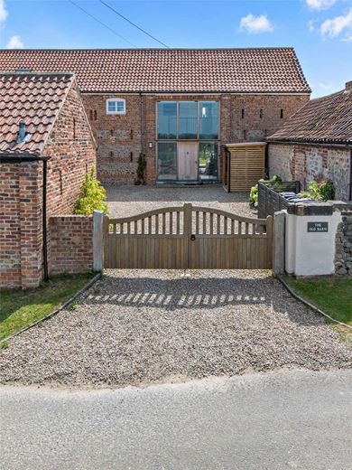 4 bedroom , Clareton Lane, Coneythorpe HG5 - Available