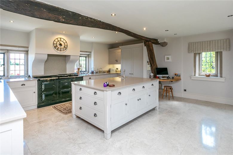 6 bedroom house, Osbaldeston, Near Blackburn BB2 - Available