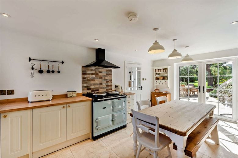 4 bedroom cottage, Mickley, Ripon HG4 - Available