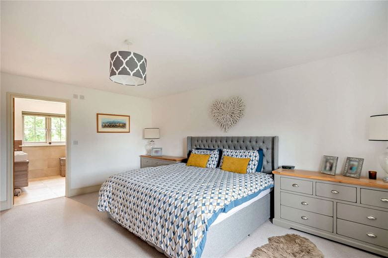 5 bedroom house, Main Street, Kirkby Malzeard HG4 - Available