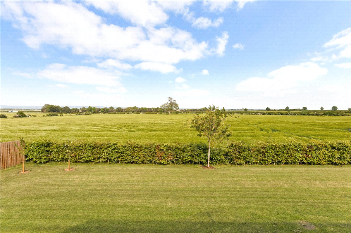 4 bedroom house, Marton Meadow, Marton le Moor HG4 - Available