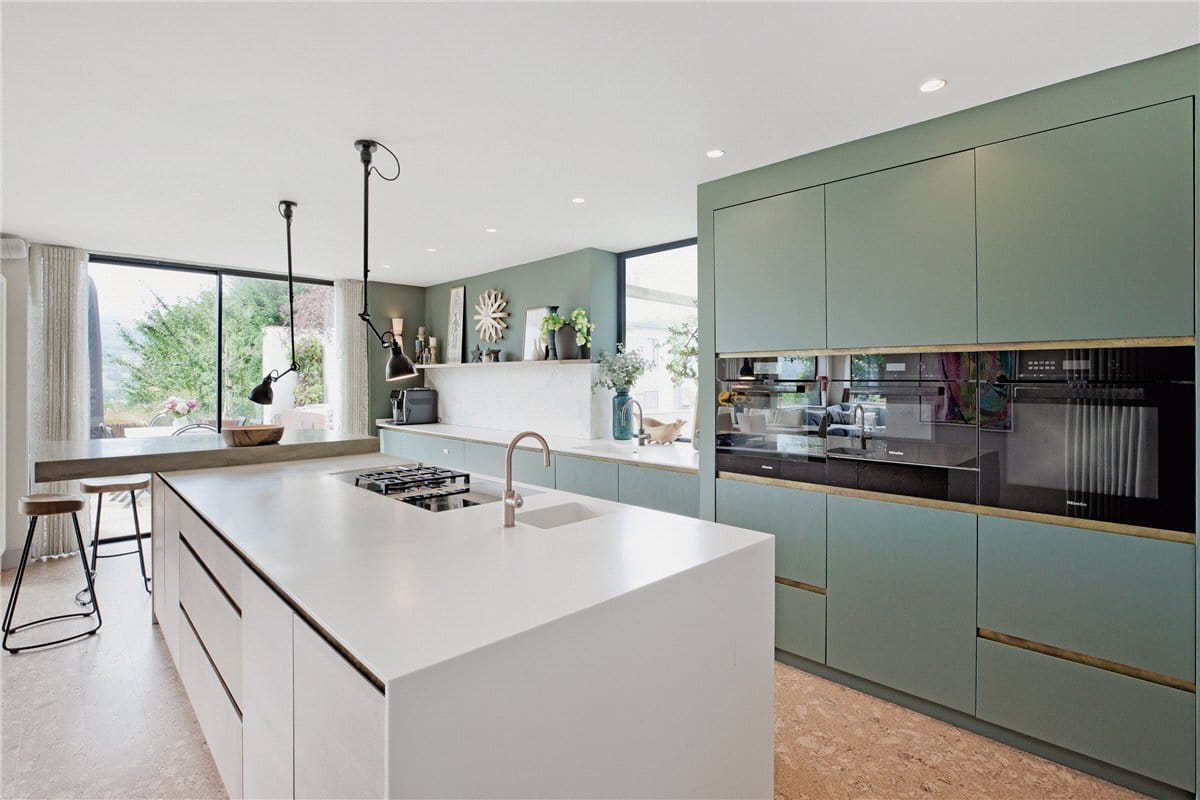 5 bedroom house, Owler Park Road, Ilkley LS29 - Available