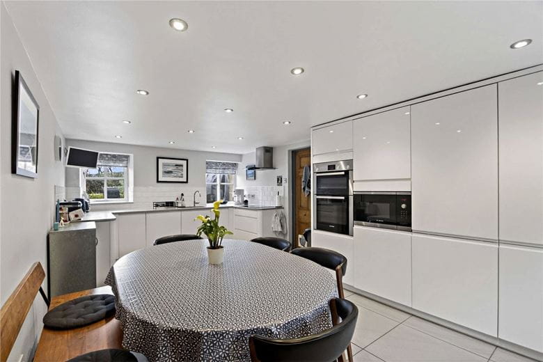 11 bedroom house, Healey, Ripon HG4 - Available