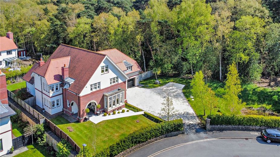 5 bedroom house, Sussex Avenue, Harrogate HG1 - Available