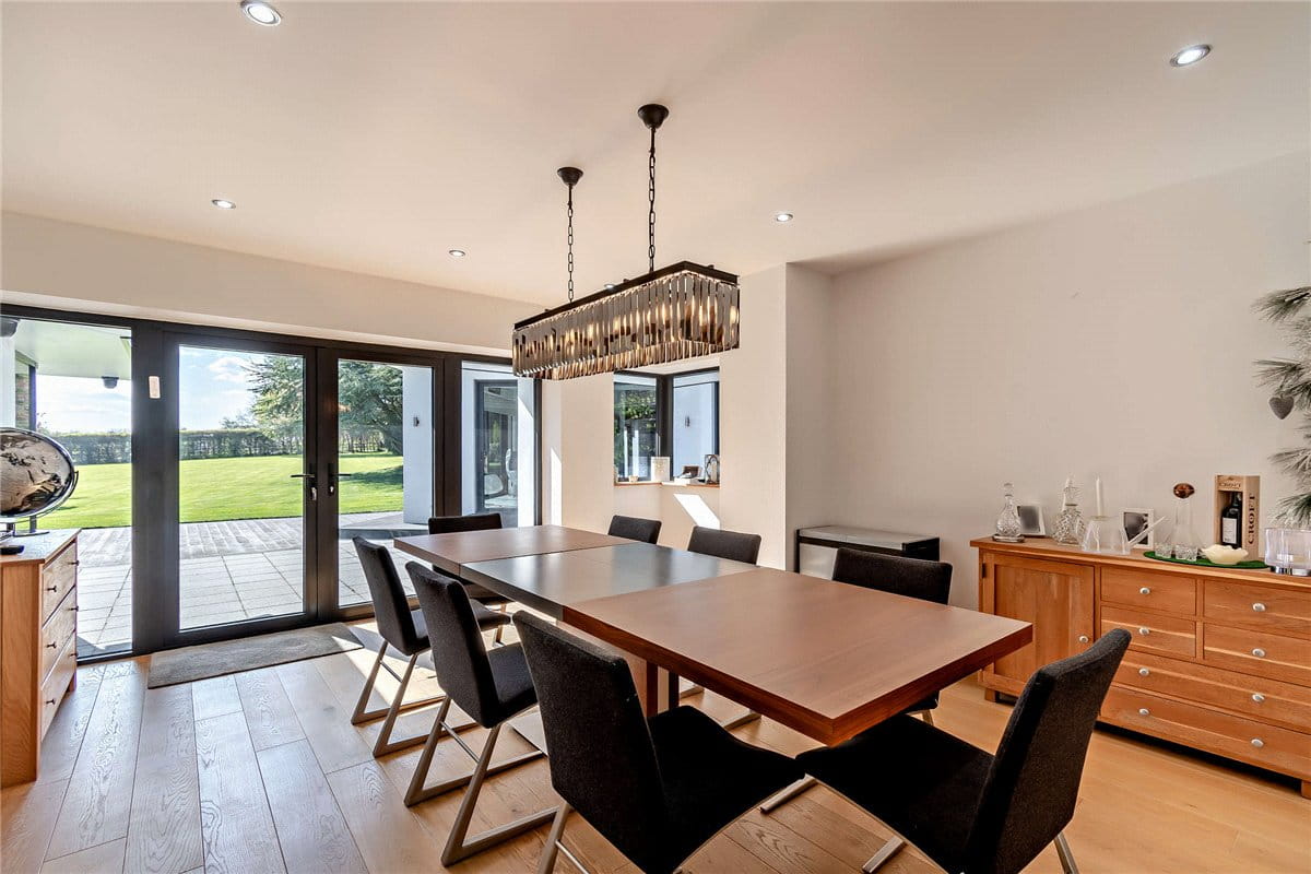 5 bedroom house, Trip Garth, Linton LS22 - Available