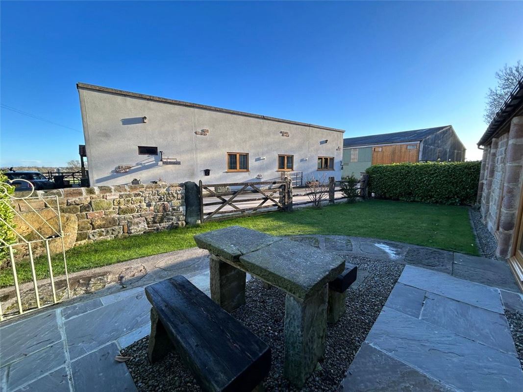 2 bedroom cottage, Thistle Hill, Knaresborough HG5