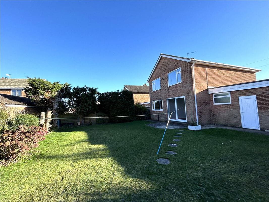 4 bedroom house, Beckwith Crescent, Harrogate HG2 - Available