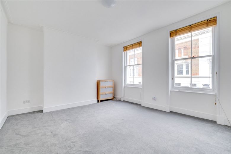 3 bedroom flat, Portland Road, Holland Park W11 - Let Agreed