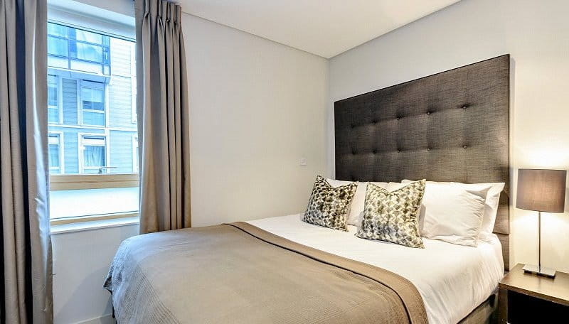 3 bedroom flat, Merchant Square East, London W2 - Available
