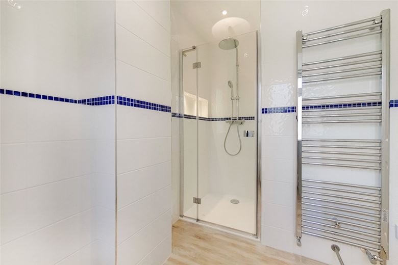 4 bedroom house, Abbotsbury Road, Holland Park W14 - Available