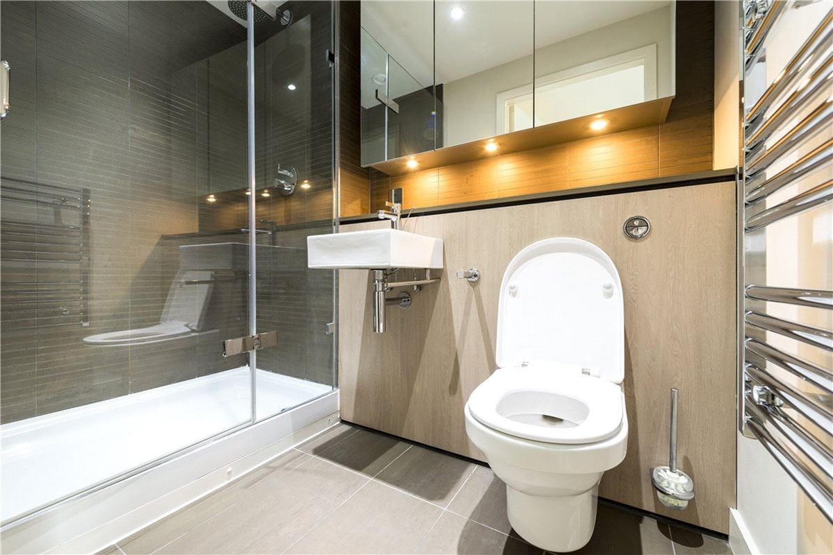 3 bedroom flat, Merchant Square East, London W2 - Available