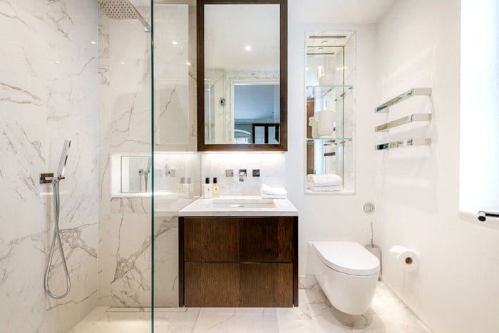 3 bedroom flat, Prince Of Wales Terrace, London W8 - Available