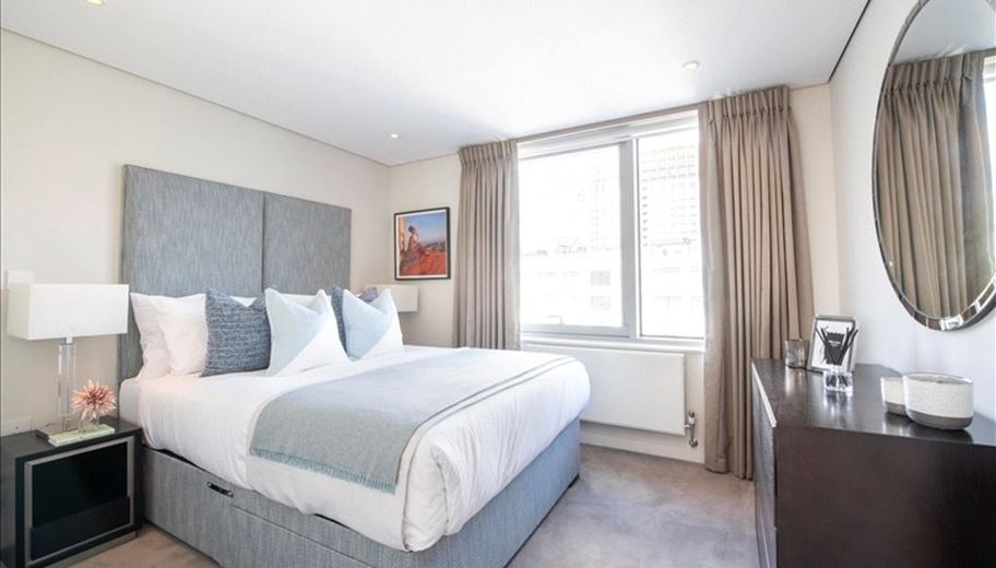 4 bedroom flat, Merchant Square East, London W2 - Available