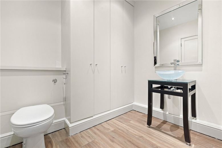 1 bedroom flat, Lennox Gardens, Knightsbridge SW1X - Available