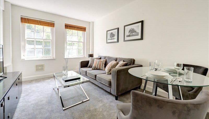 1 bedroom flat, Fulham Road, London SW3 - Available