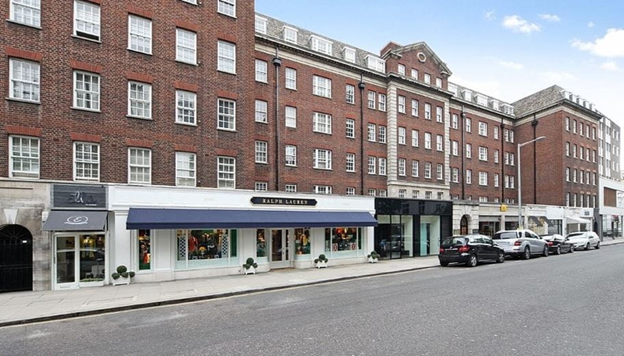 2 bedroom flat, Fulham Road, Chelsea SW3 - Available