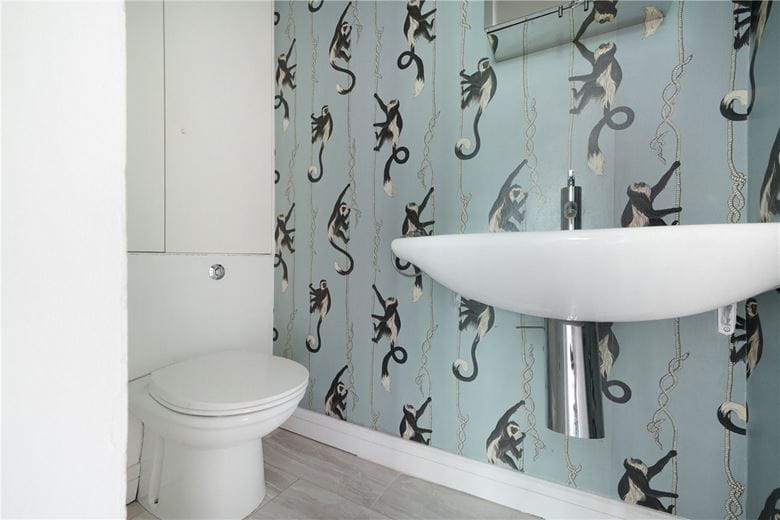 2 bedroom flat, Ovington Square, London SW3 - Available