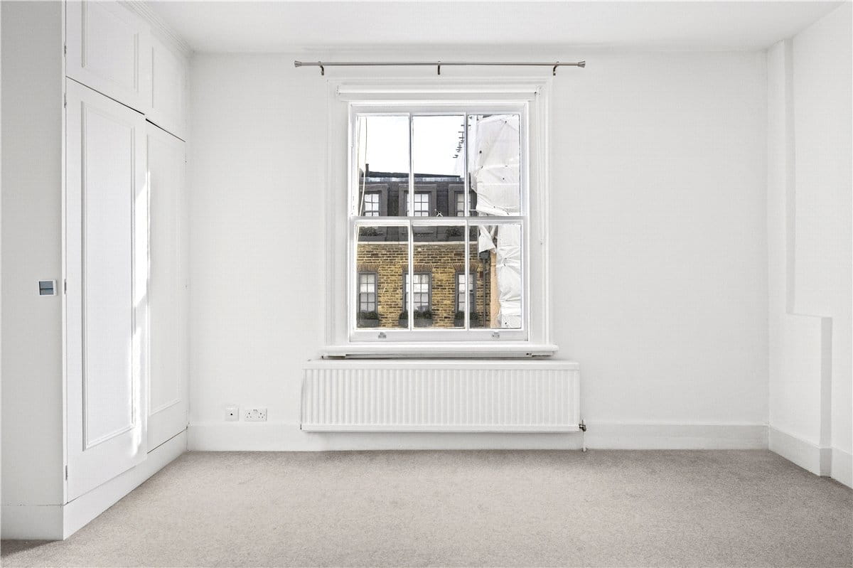4 bedroom house, Donne Place, Chelsea SW3 - Available